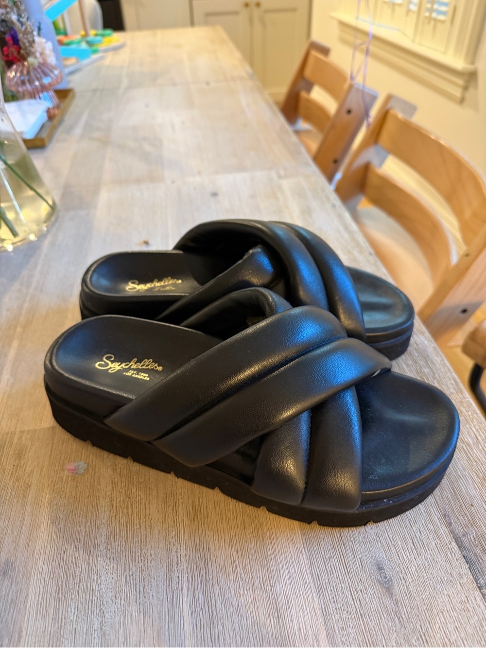 Seychelles Driving Force Sandals Black Padded